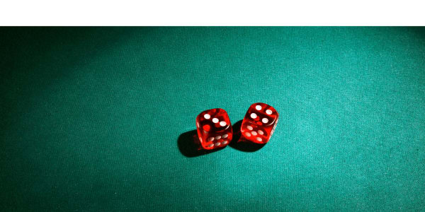 Das Craps-Tischlayout und die Rolle der Casinomitarbeiter verstehen